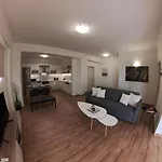 Dream House *