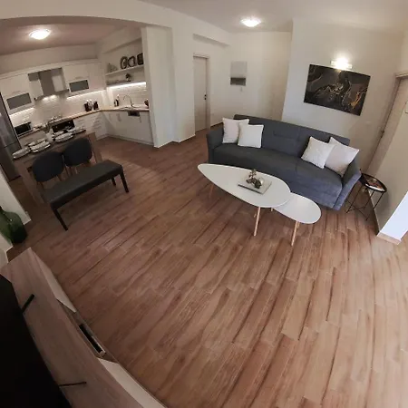 Dream House * Alimmatades